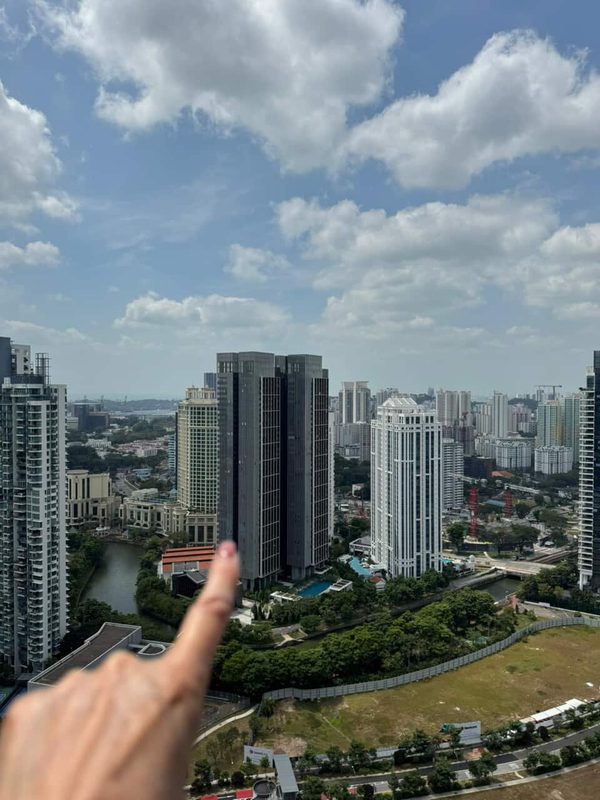 Photograph of pointing sent in response to the instruction, Singapore